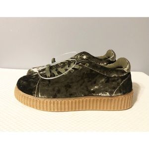 Qupid Army Green Velvet Sneakers